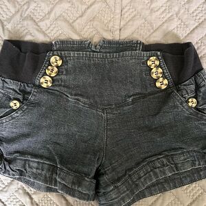 Rewind High Waist Shorts with Chic Detailing